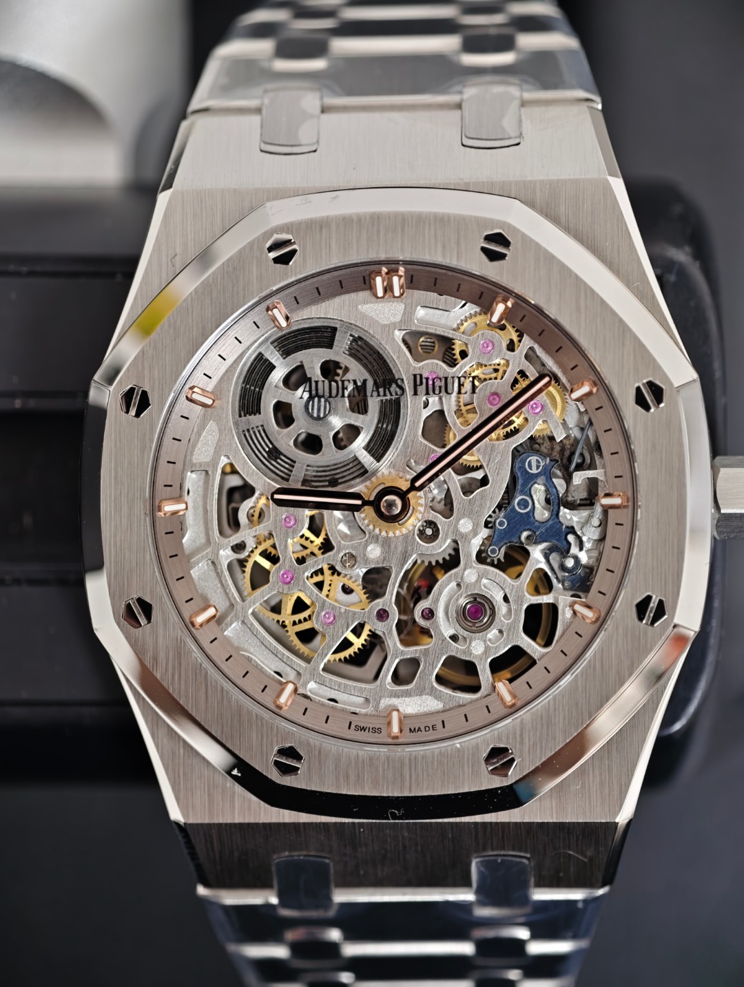 Audemars Piguet Roayl Oak Skeleton, skeleton dial