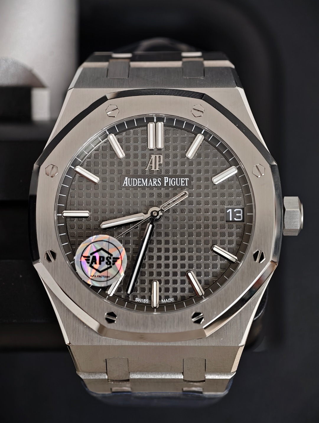 Audemars Piguet Royal Oak 15500, Grey dial