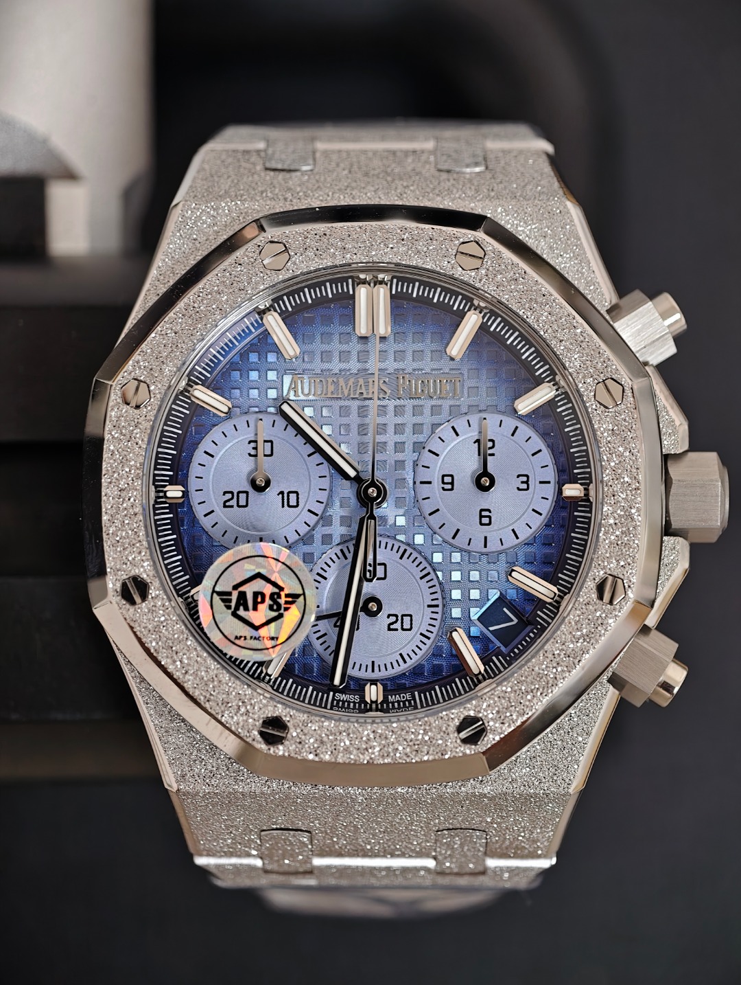 Audemars Piguet Royal Oak Frozen Chrono, Blue dial