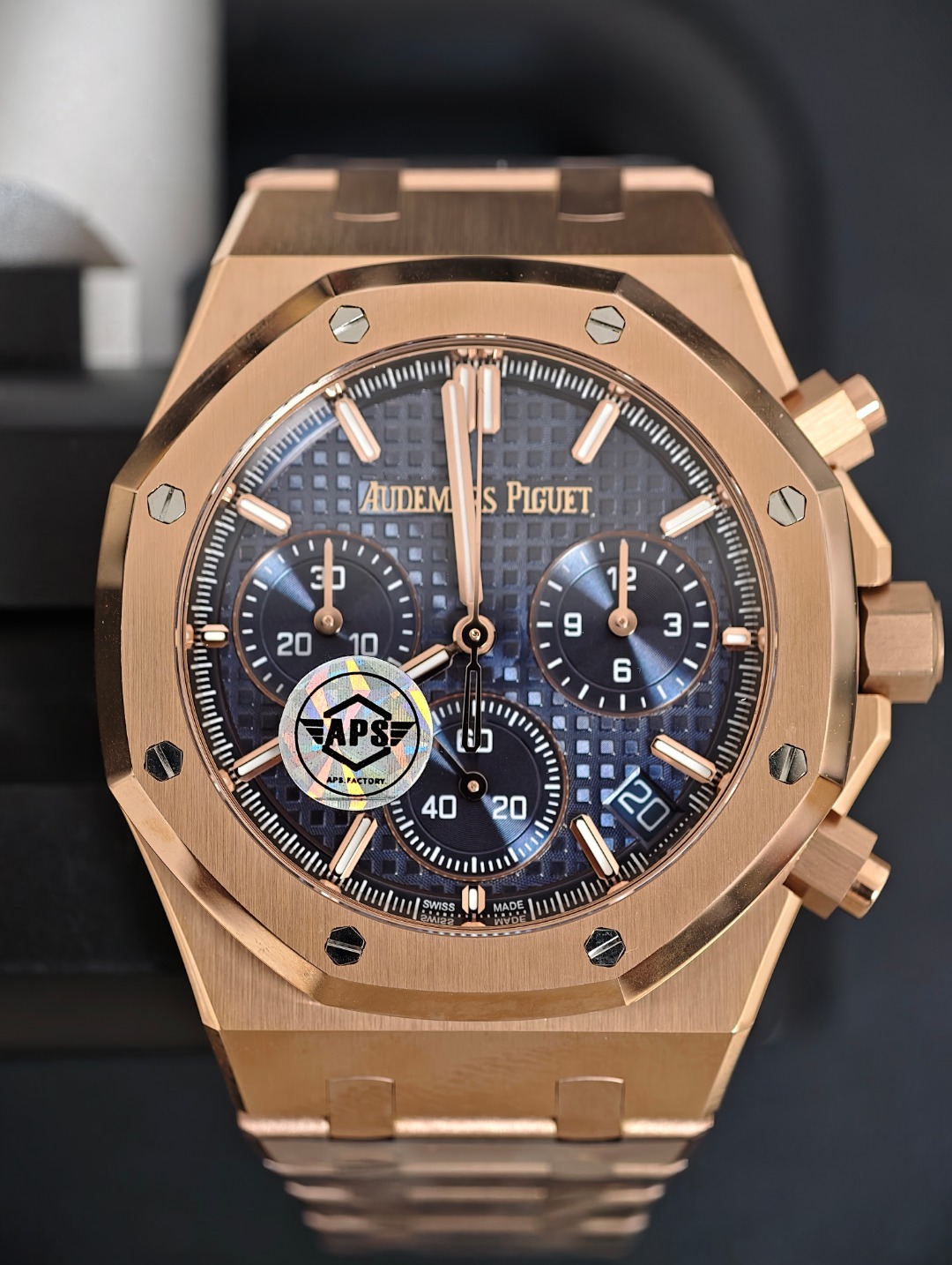 Audemars Piguet Royal Oak Rose Gold Chrono, Blue dial