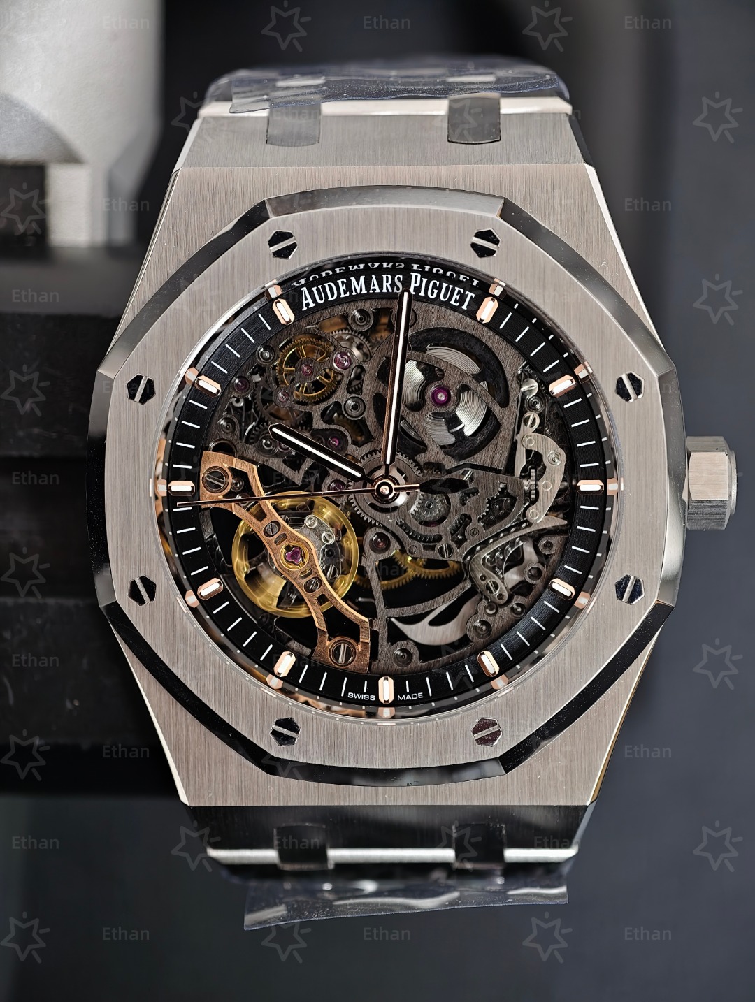 Audemars Piguet Royal Oak Skeleton, Skeleton dial
