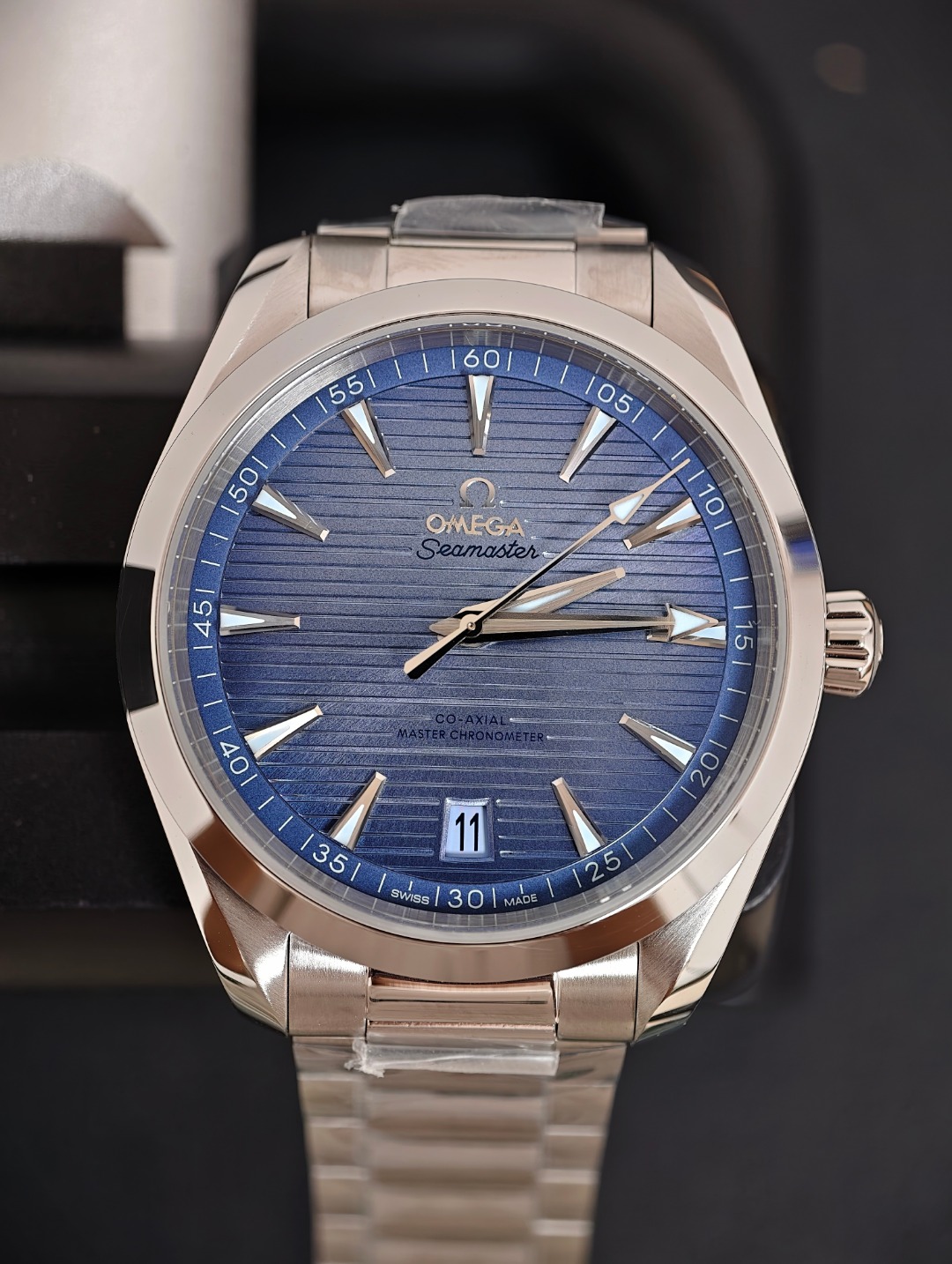 Omega Seamaster Light Blue, Light Blue dial