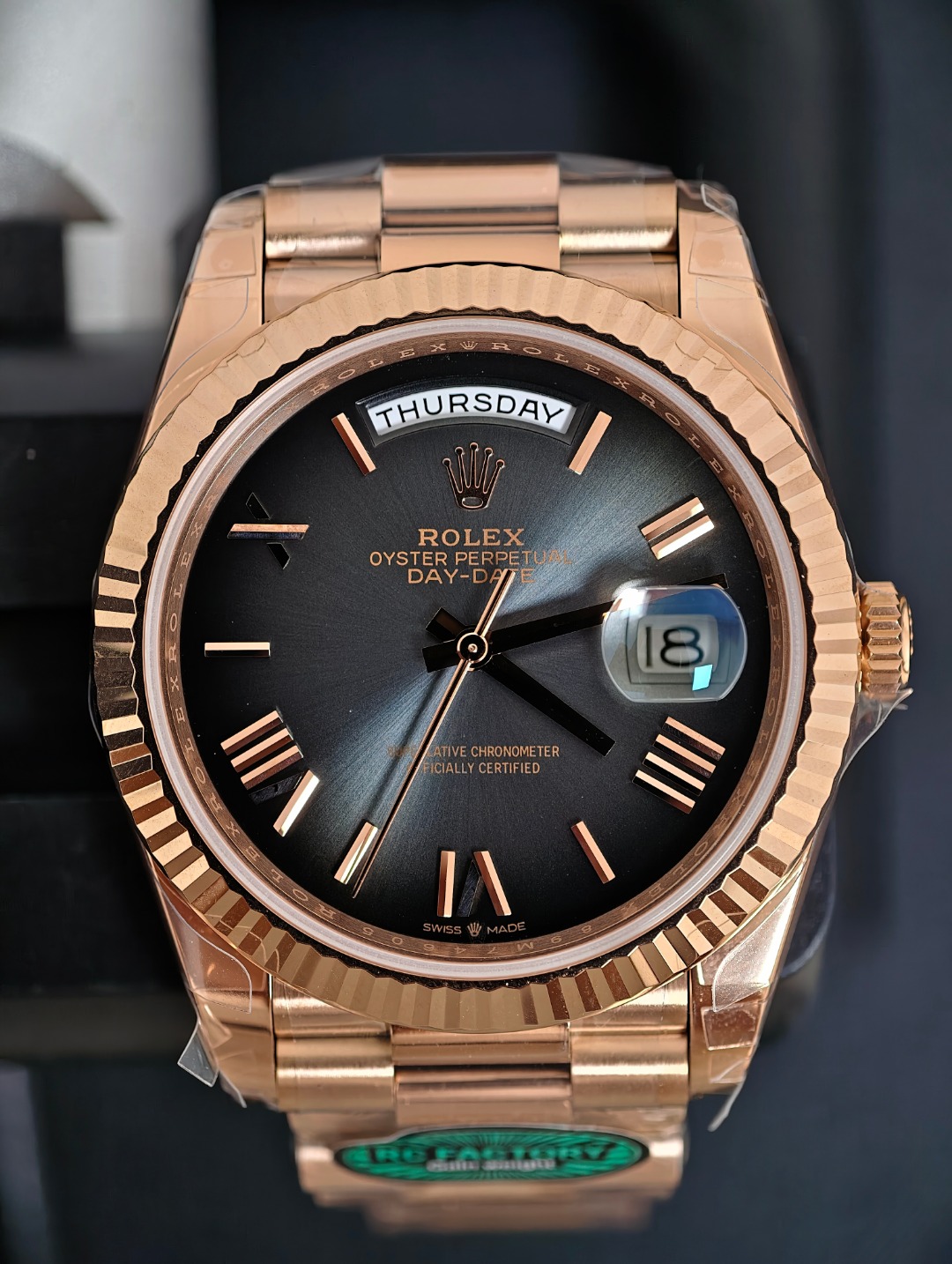 Rolex Rosegold Daydate, Ombrè dial